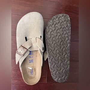 Birkenstock Boston Taupe Suede Clog